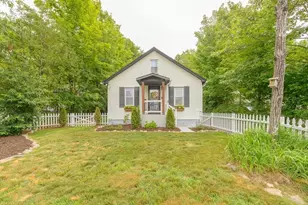 40 Kingman St, Lunenburg, MA 01462 - Photo 1