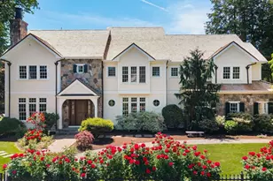 8 Valley Rd, Wellesley, MA 02481 - Photo 1