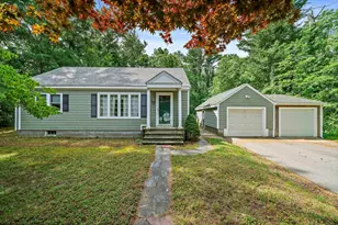 38 Grove St, Kingston, MA 02364 - Photo 1