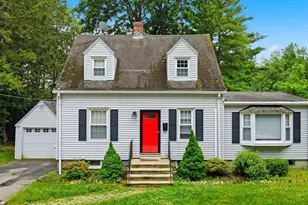 7 Monmouth Ave, Worcester, MA 01606 - Photo 1