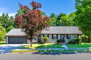 65 Margaret Dr, Braintree, MA 02184 - Photo 1