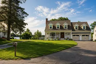 7 Daisley Pl, Framingham, MA 01702 - Photo 1