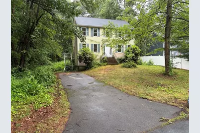 27 Margaret Dr, Norton, MA 02766 - Photo 1