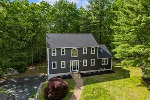 42 Brookside Dr, Uxbridge, MA 01569 - Photo 1