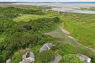 19 Shell Dr, Yarmouth, MA 02675 - Photo 1