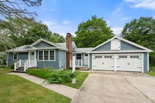 123 Oak St, Westwood, MA 02090 - Photo 1