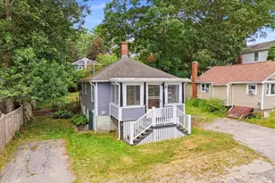 26 Hillside Ave, Halifax, MA 02338 - Photo 1