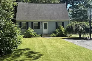 98 Indian Run Rd, Bellingham, MA 02019 - Photo 1