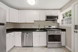 514 Cold Spring Ave, West Springfield, MA 01089 - Photo 1