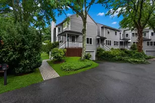 41 Murray Rd, Newton, MA 02465 - Photo 1