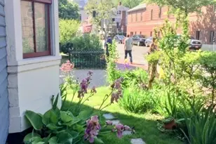 26 Mt Auburn St, Cambridge, MA 02138 - Photo 1