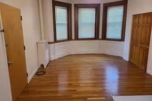 907 Beacon St, Boston, MA 02215 - Photo 1