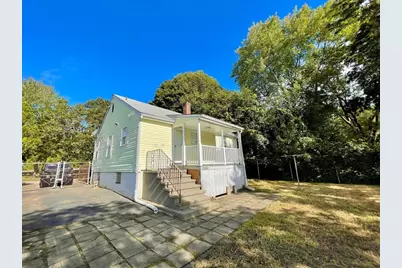 6 Booth St, Quincy, MA 02169 - Photo 1