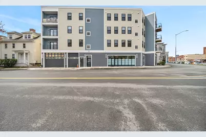 13 Nahant St #2C, Lynn, MA 01902 - Photo 1