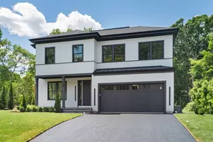 18 Rockland St, Wellesley, MA 02481 - Photo 1