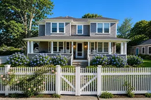 30 Daggett Ave, Tisbury, MA 02568 - Photo 1