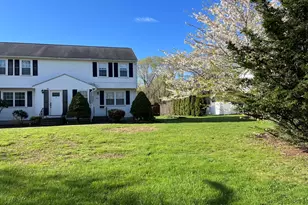 164 East Bacon, Plainville, MA 02762 - Photo 1
