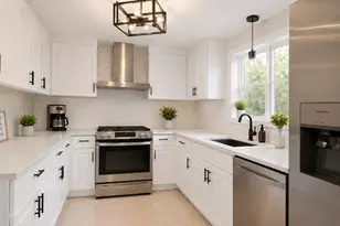 17 Michael Way, Cambridge, MA 02141 - Photo 1