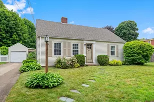 9 Auburn Rd, Beverly, MA 01915 - Photo 1