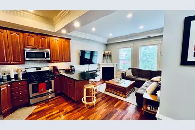 339 E St #3, Boston, MA 02127 - Photo 1