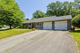101 Old Farm Rd, Springfield, MA 01119 - Photo 1