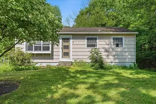 7 Hornbeam Rd, Scituate, MA 02066 - Photo 1