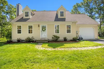 29 Carleton Dr, Mashpee, MA 02649 - Photo 1
