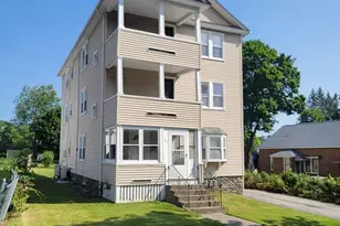 26 Stebbins St, Worcester, MA 01607 - Photo 1