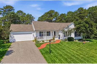 10 Dana Ct, Plymouth, MA 02360 - Photo 1