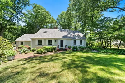 55 Fox Run Rd, Hamilton, MA 01982 - Photo 1