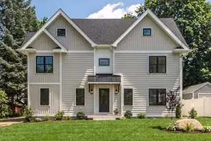 38 Hillcroft Rd, Waltham, MA 02452 - Photo 1