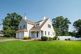 81 Meredith Way, Weymouth, MA 02189 - Photo 1