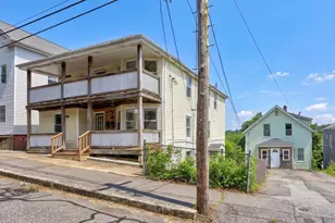 214 High St, Webster, MA 01570 - Photo 1