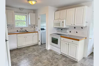 169 Main Street #A, Rowley, MA 01969 - Photo 1