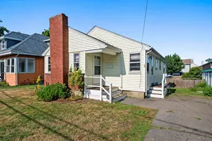 11 Rosalind Rd, Weymouth, MA 02191 - Photo 1