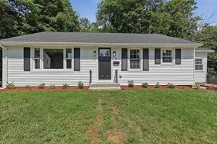 11 Dale St, Spencer, MA 01562 - Photo 1
