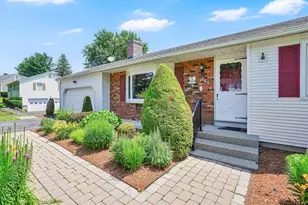 264 Greystone Ave, West Springfield, MA 01089 - Photo 1