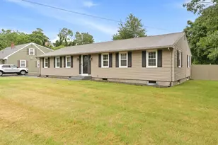 588 Newport Ave, Attleboro, MA 02703 - Photo 1