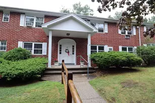 127 Litchfield Pines Dr, Leominster, MA 01453 - Photo 1