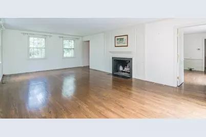 100 Hilltop Rd, Longmeadow, MA 01106 - Photo 1