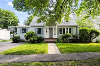 15 University Road, Arlington, MA 02474 - Photo 1