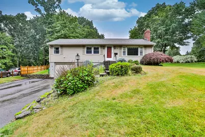 443 Quinapoxet St, Holden, MA 01522 - Photo 1