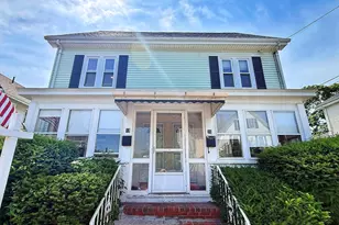 18 N Payne St, Quincy, MA 02169 - Photo 1