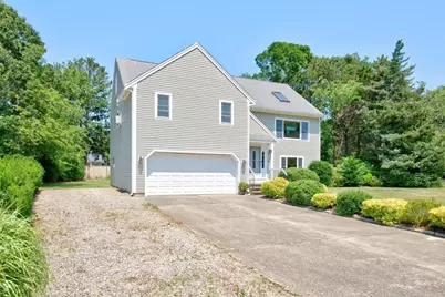 108 Pheasant Ln, Falmouth, MA 02536 - Photo 1