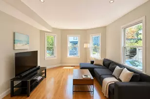 11 Peters St, Cambridge, MA 02139 - Photo 1