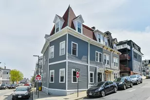 60 H St, Boston, MA 02127 - Photo 1