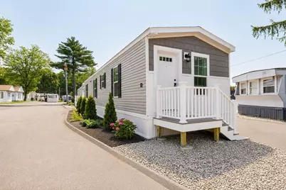 1346 Newport Ave #A2, Attleboro, MA 02703 - Photo 1