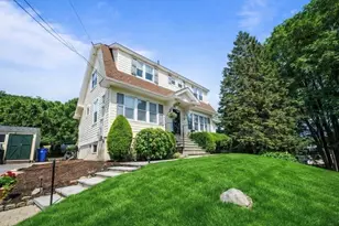 27 Cedarcroft Ln, Waltham, MA 02451 - Photo 1