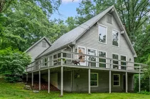 8 Chestnut Hill Rd, Wilbraham, MA 01095 - Photo 1
