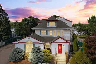 1004 N Main St, Brockton, MA 02301 - Photo 1